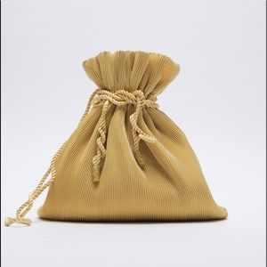 NWT ZARA Bucket bag
